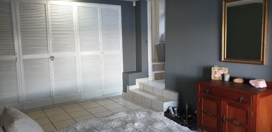 3 Bedroom Property for Sale in Kosmos North West